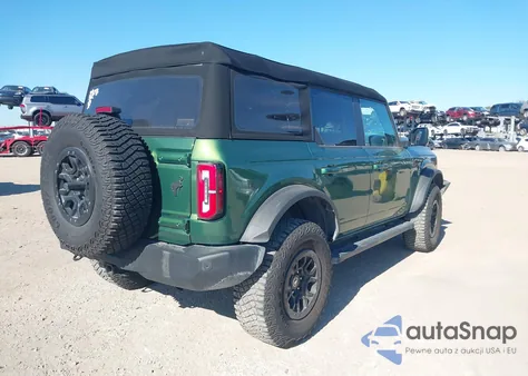 2023 Ford Bronco Outer Banks z USA, uszkodzony, nr VIN 1FMEE5DP7PLB13329